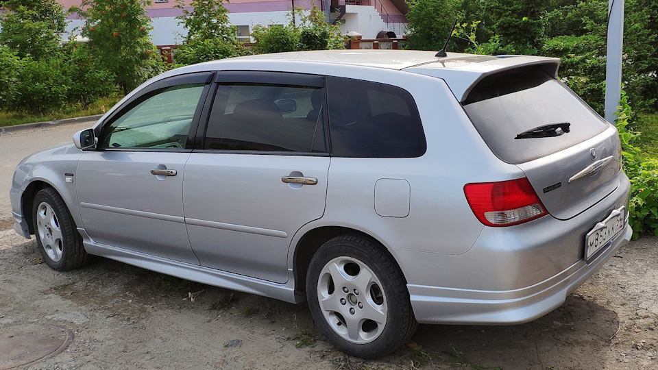 Хонда авансир. Хонда универсал Авансир. Honda Avancier 2002 3. Хонда Авансир 2003 год. Honda Avancier 2004.