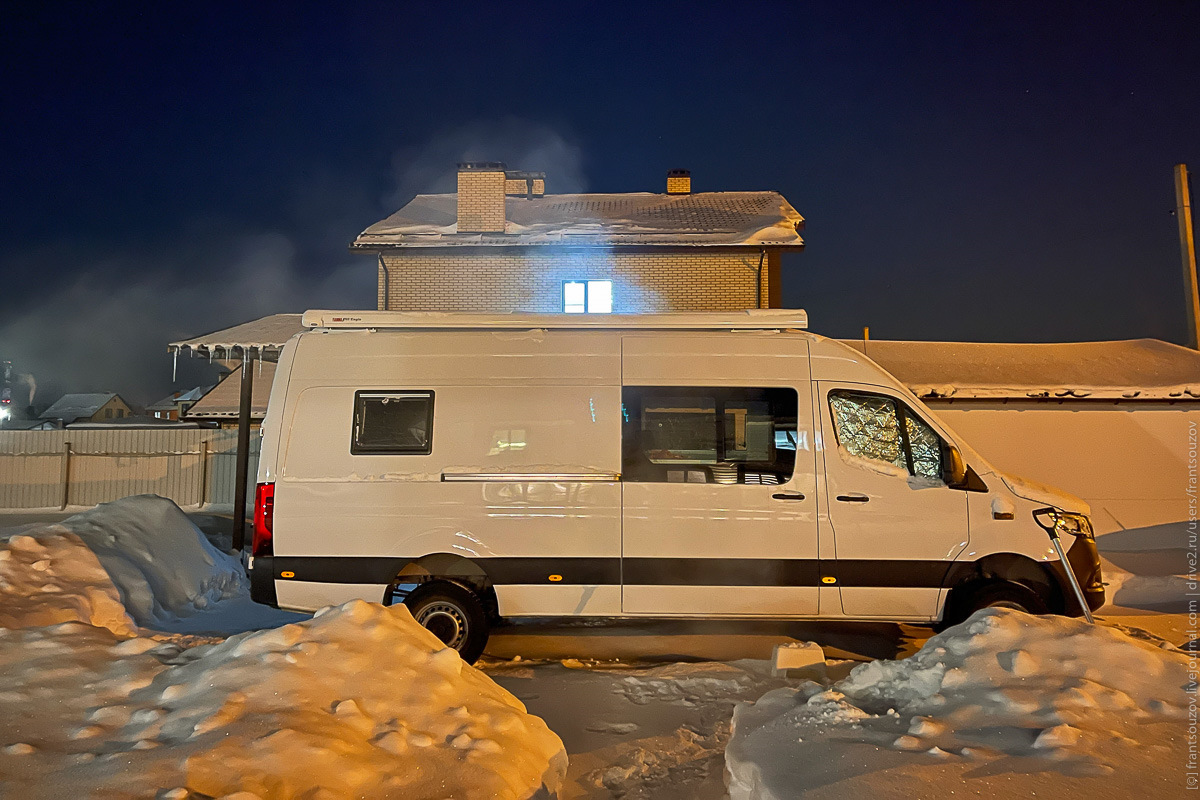 Ночёвка в автодоме в -27°C — испытание теплоизоляции — Mercedes-Benz  Sprinter (3G), 3 л, 2019 года | наблюдение | DRIVE2