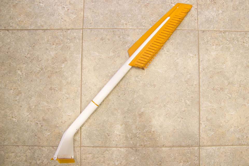 Fiskars щетка для автомобиля