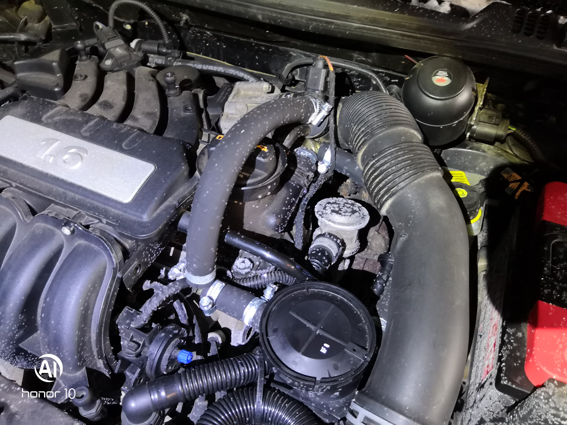 Маслоотделитель октавия а7. Маслоотделитель 1. 6 mpi. Маслоотделитель шкода октавия 1. Маслоотделитель шкода октавия 1.