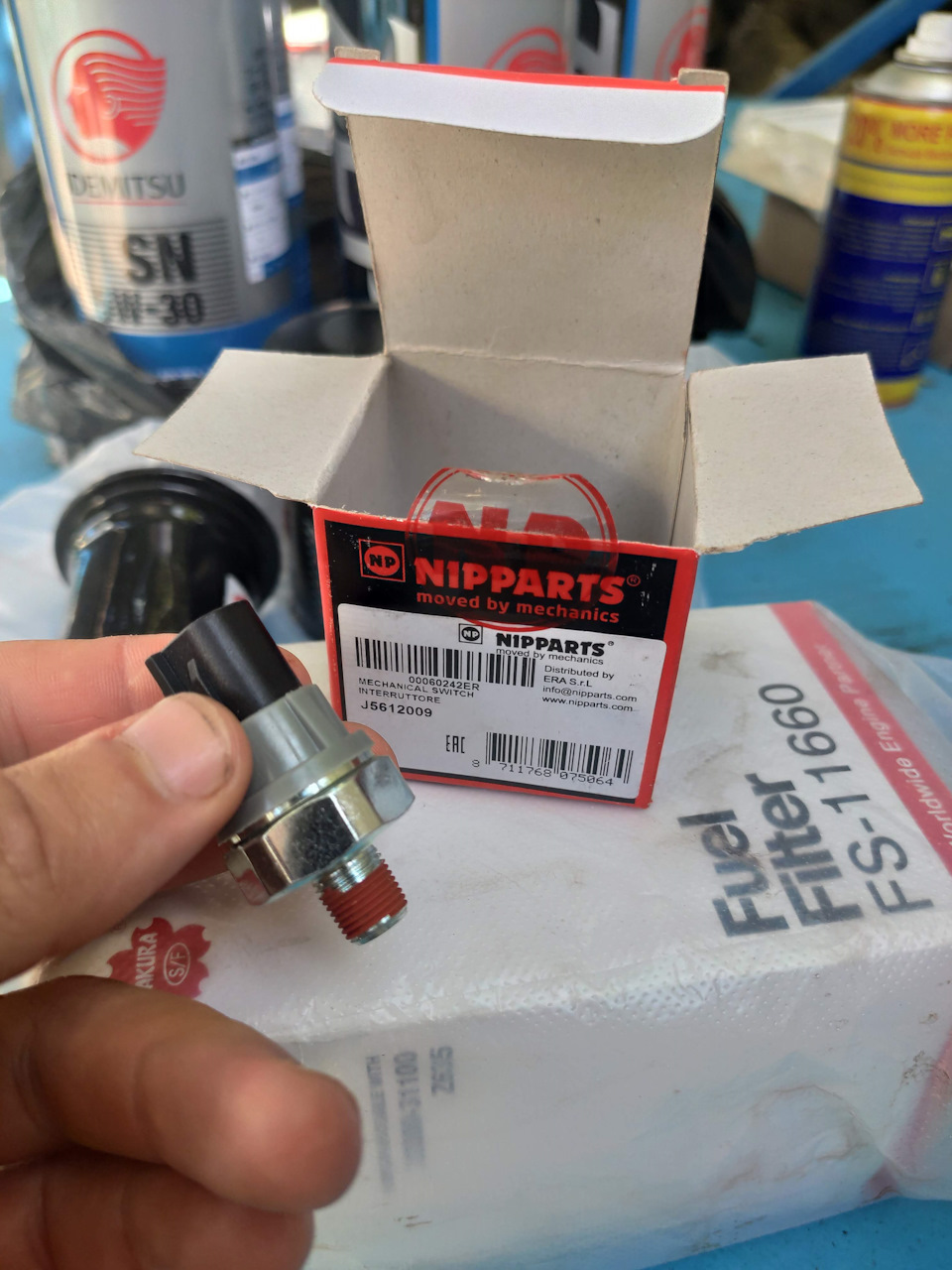 Фото в бортжурнале Toyota Land Cruiser Prado 120-series. Запчасти на фото: J5612009