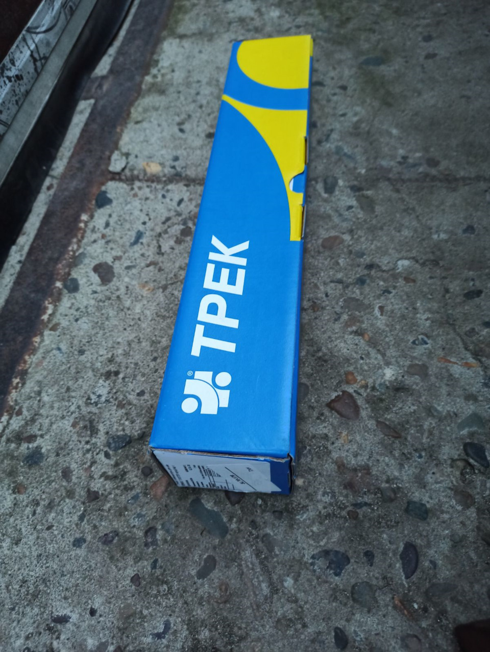 Замена стойки стабилизатора — Renault Duster (1G), 2 л, 2015 года ...