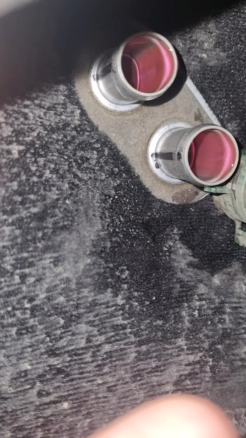 Вход в радиатор салона (чистый) — Lada Vesta SW Cross (1G)