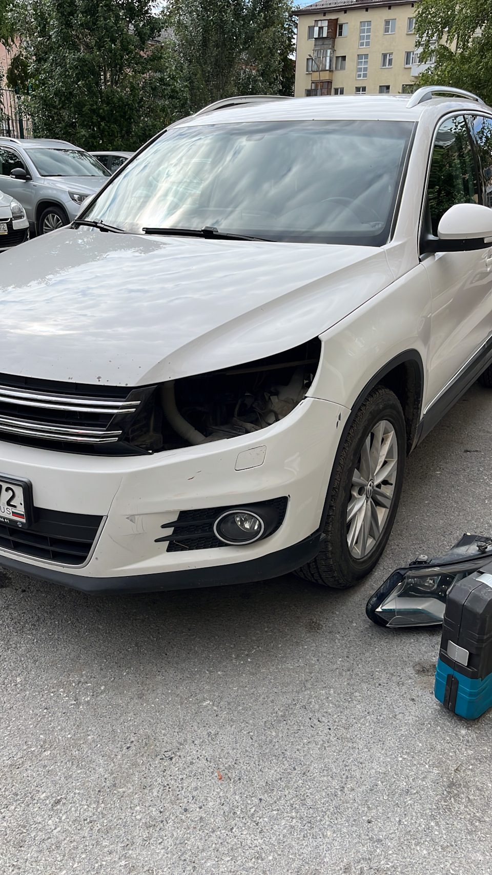 Фара + бампер — Volkswagen Tiguan (1G), 2 л, 2012 года | своими руками ...