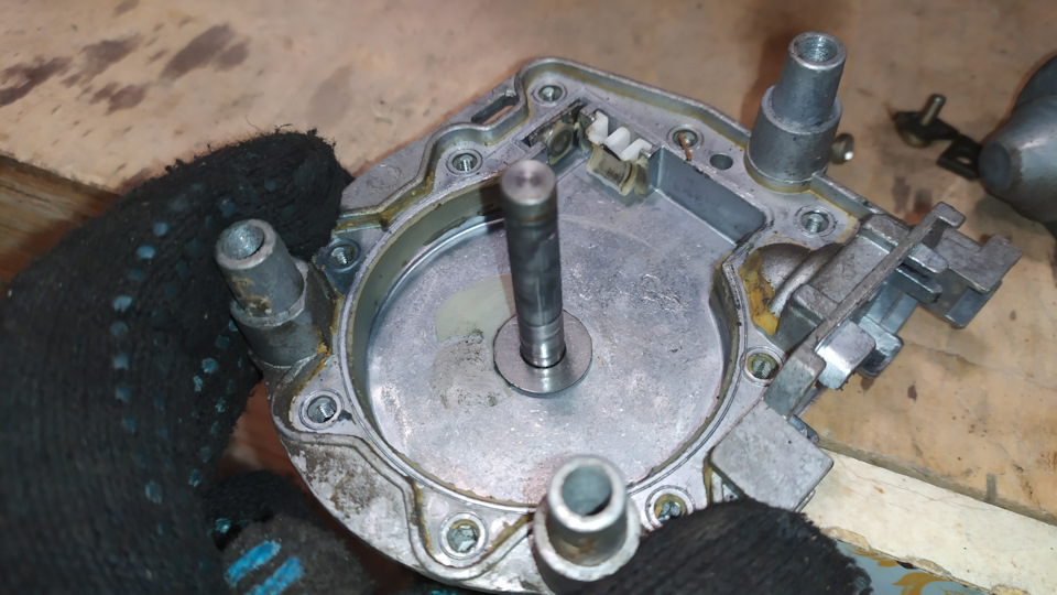 Фото в бортжурнале Audi 100 (C4)