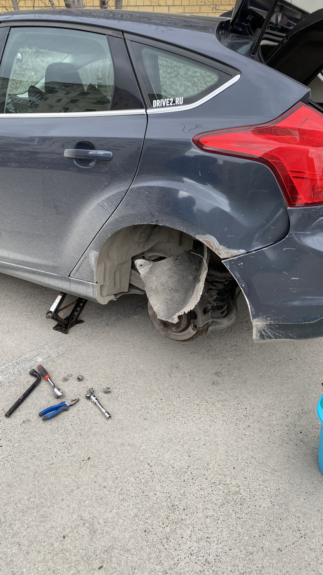 Задние локеры — Ford Focus Hatchback III, 1,6 л, 2012 года | своими ...