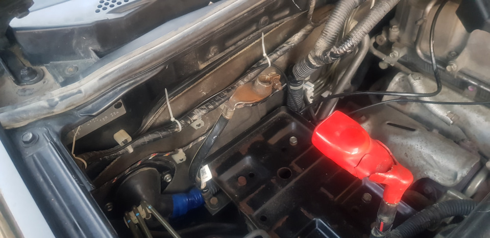 Фото в бортжурнале Mitsubishi L200 (4G)