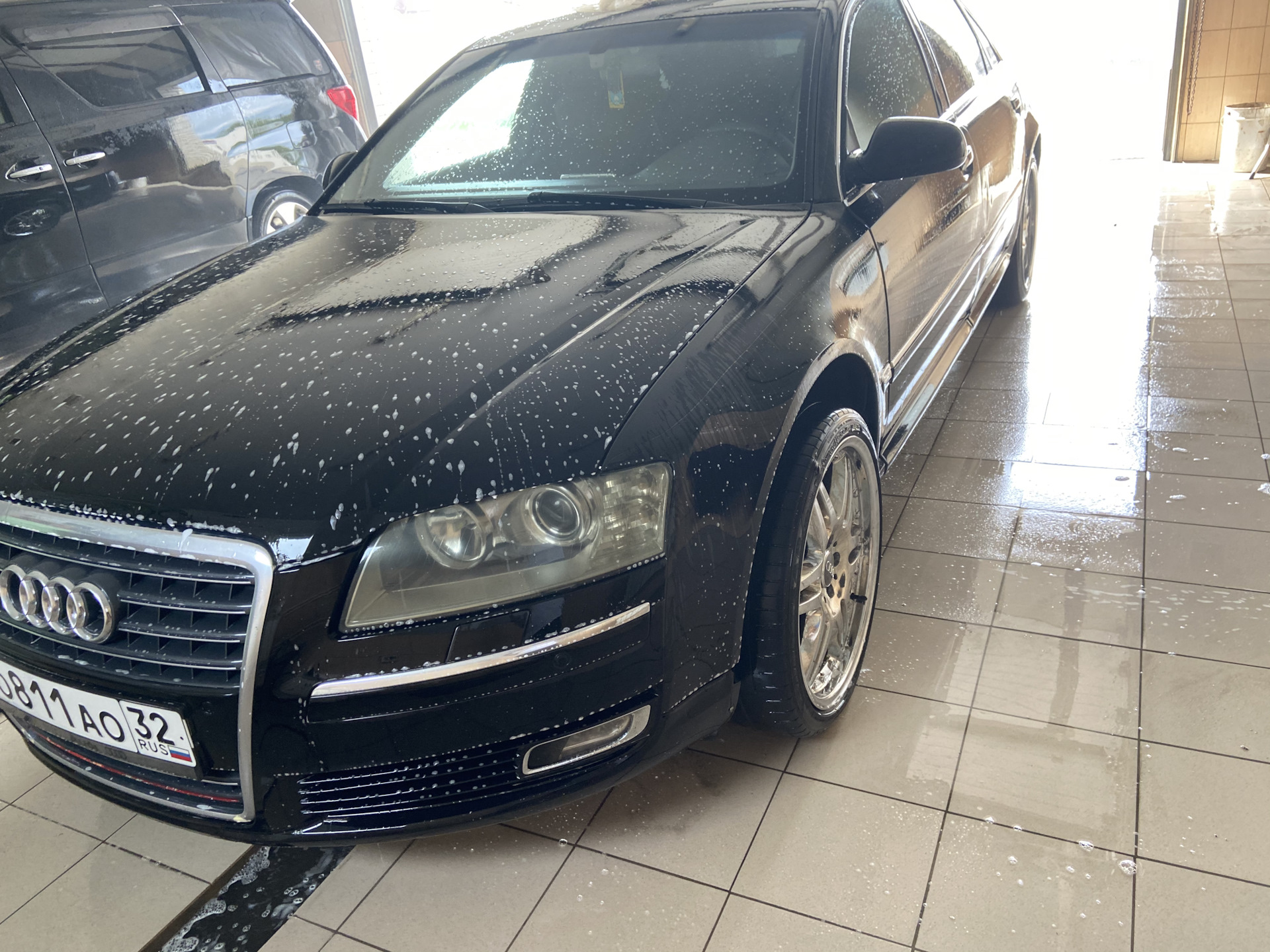 Вибрация при торможении — Audi A8 (D3), 3,2 л, 2005 года | наблюдение |  DRIVE2