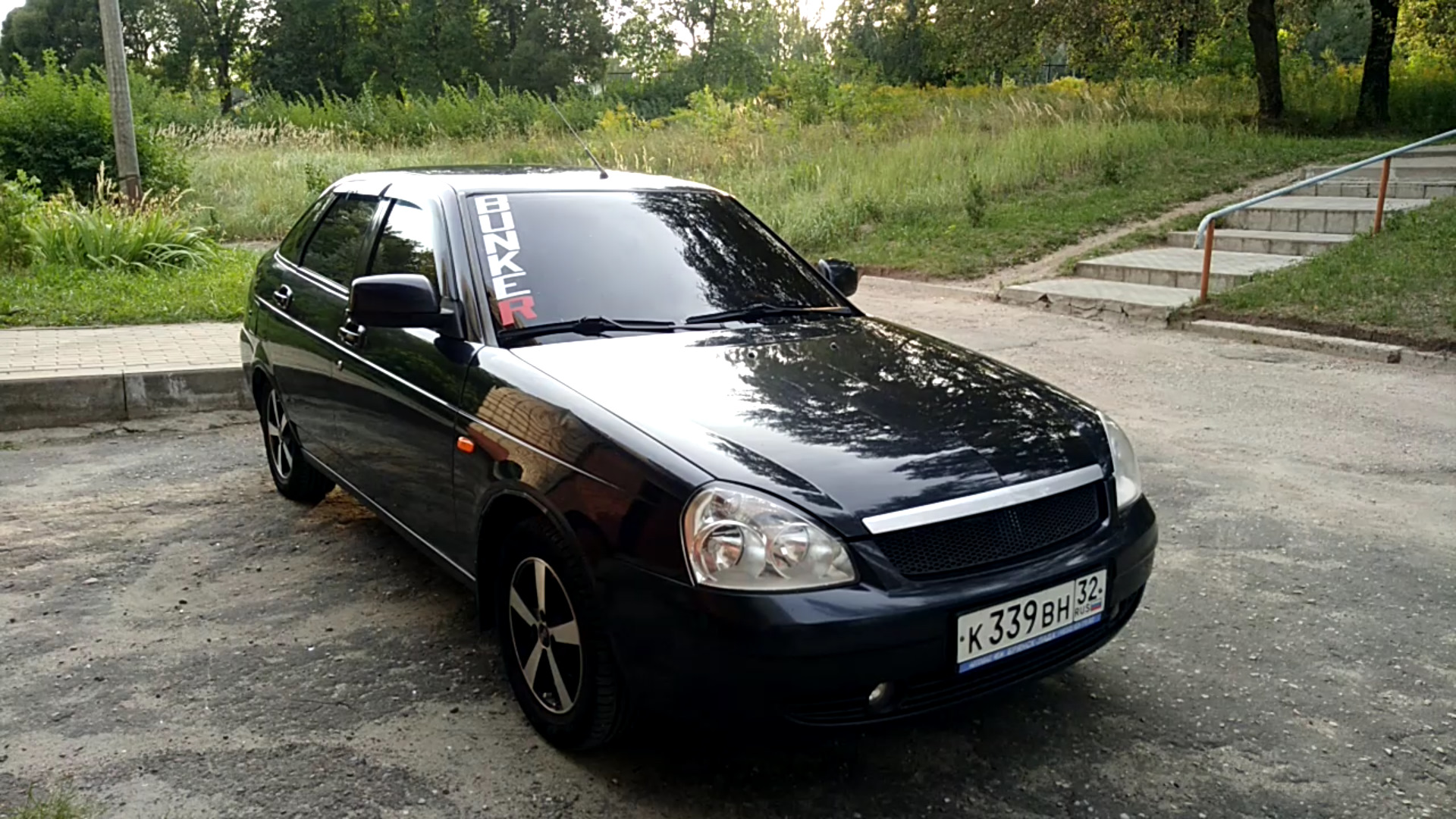 Lada Приора хэтчбек 1.6 бензиновый 2008 | на DRIVE2