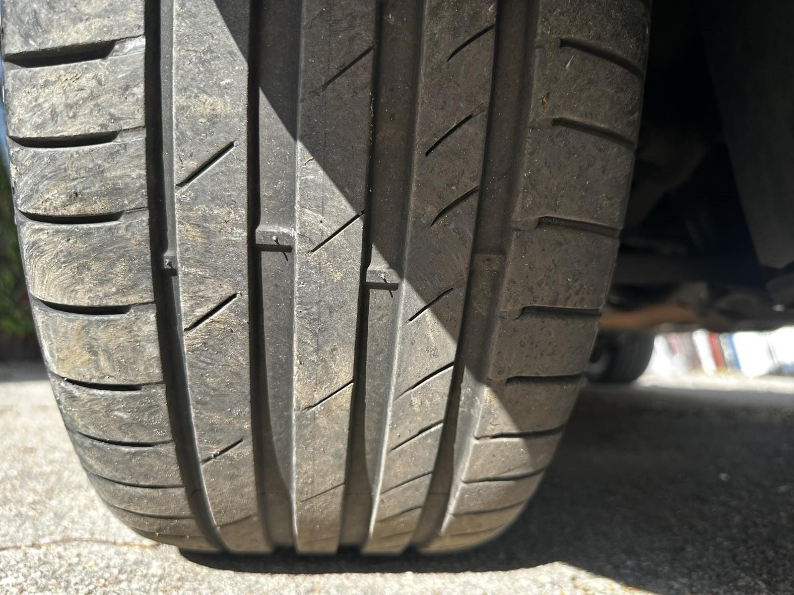 Износ покрышек задней оси больше, чем передней — Volkswagen Tiguan (1G ...