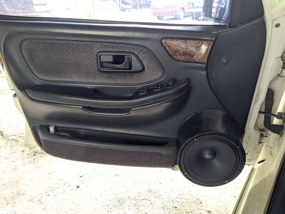 20см динамики в дверь) — Ford Scorpio I, 2 л, 1992 года | автозвук | DRIVE2