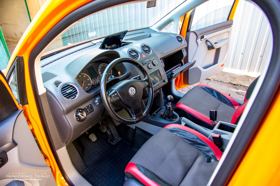 Photo from the logbook Volkswagen Caddy (3G)