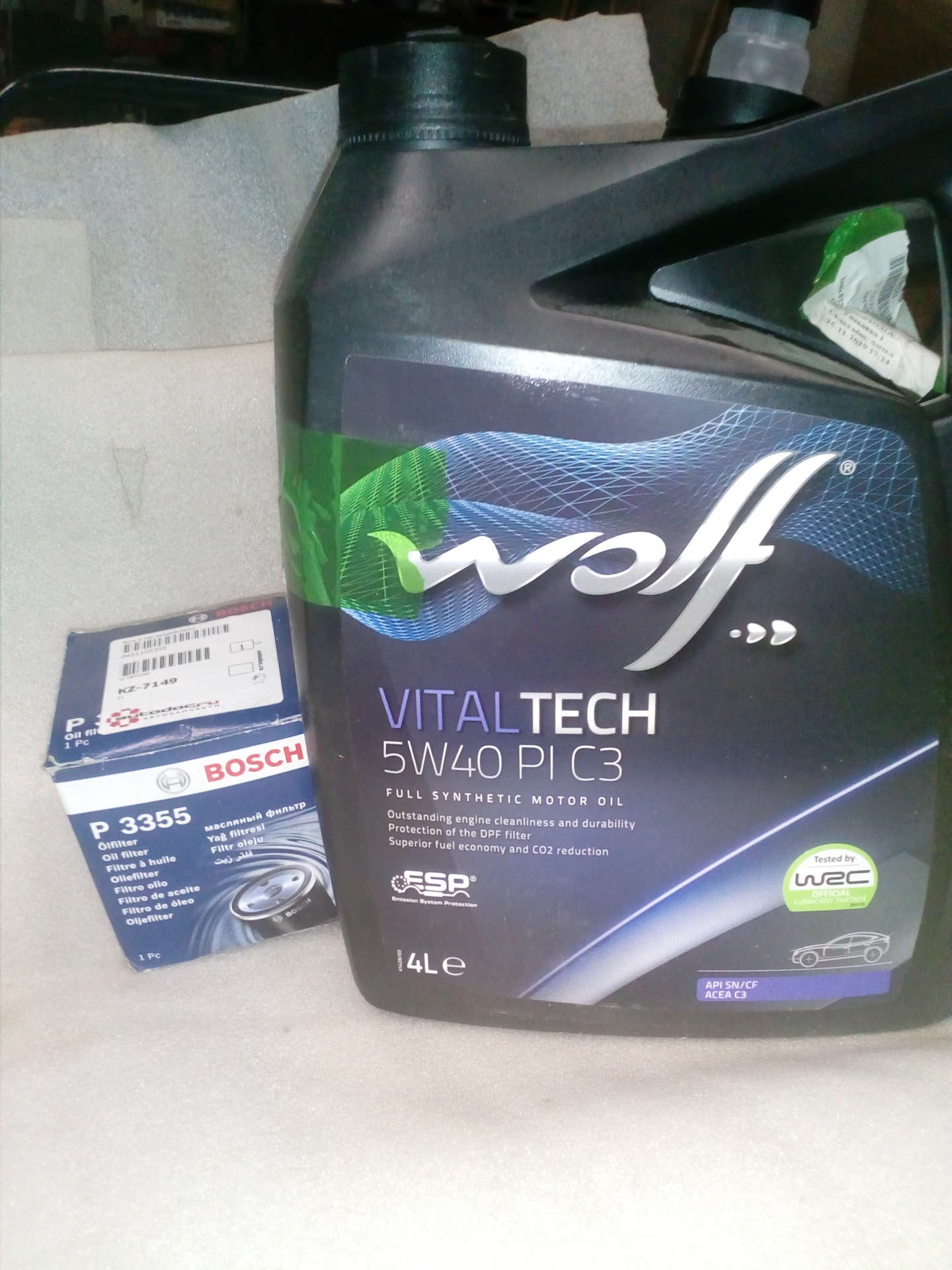 Wolf 5w40 отзывы. Wolf Vital Tech 5w-40 Pi c3. Wolf OE Level Tech 5w40 Pi c3 5l. Масло Вольф 5-40 c3. Wolf 5w40 SN CF.