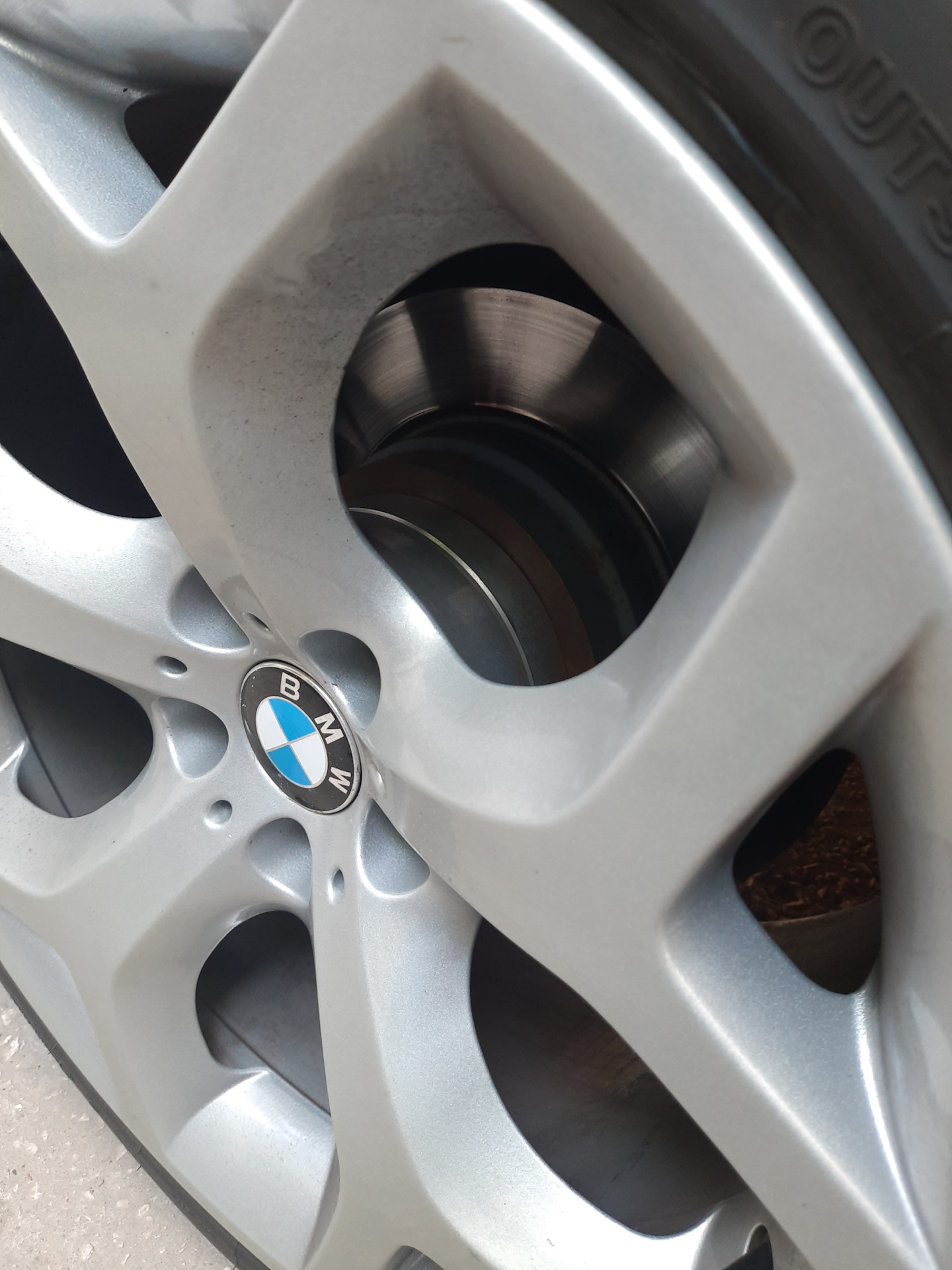 Проставки на заднюю ось 25 мм — BMW X5 (E70), 3 л, 2008 года | колёсные ...