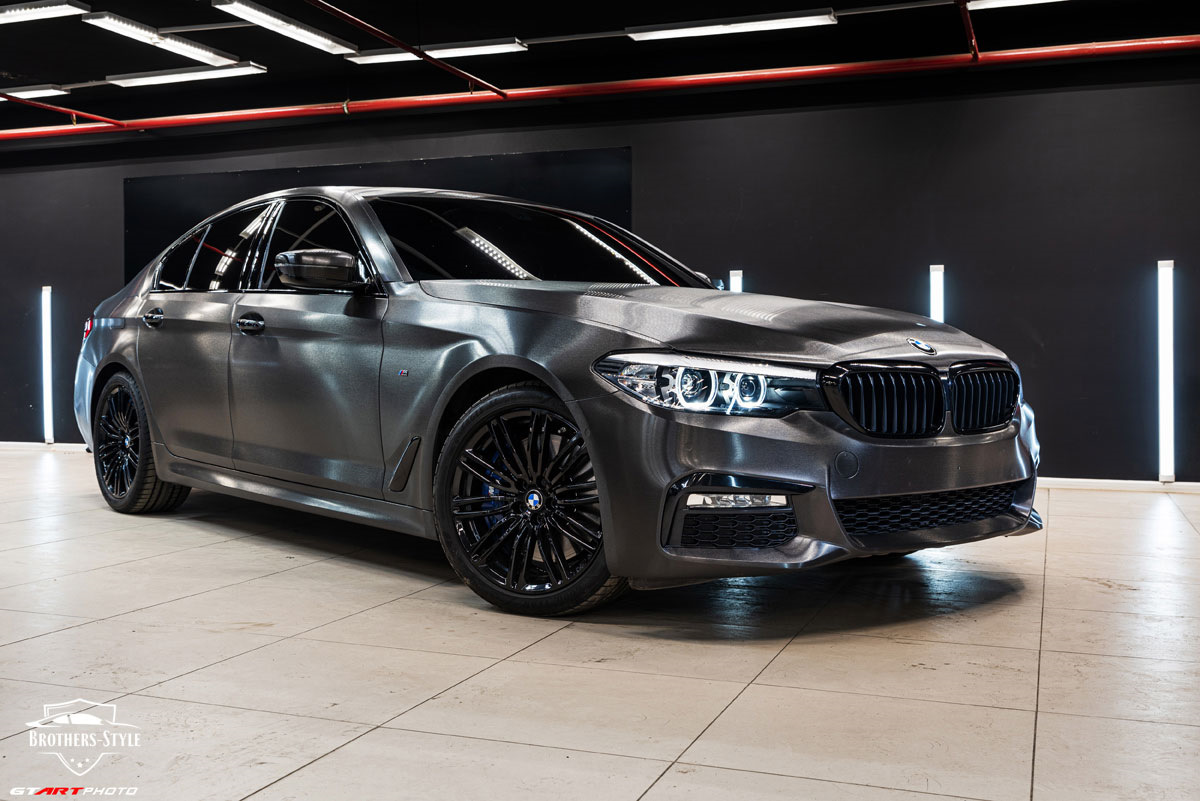 BMW 5 g30 матовая