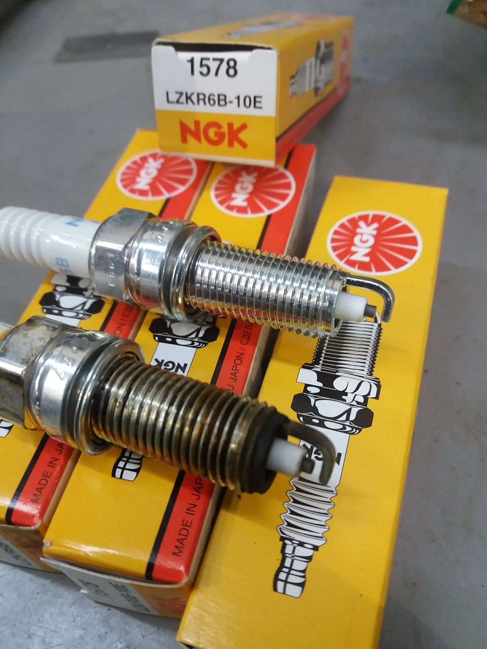 Lzkr6b10e
