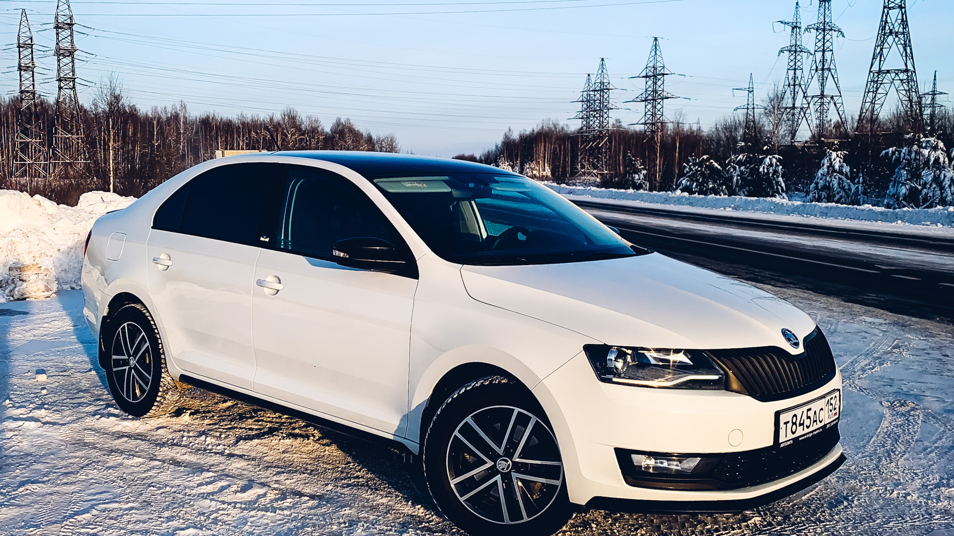 Шкода рапид 1.6 2018 год. Skoda Rapid Monte Carlo.