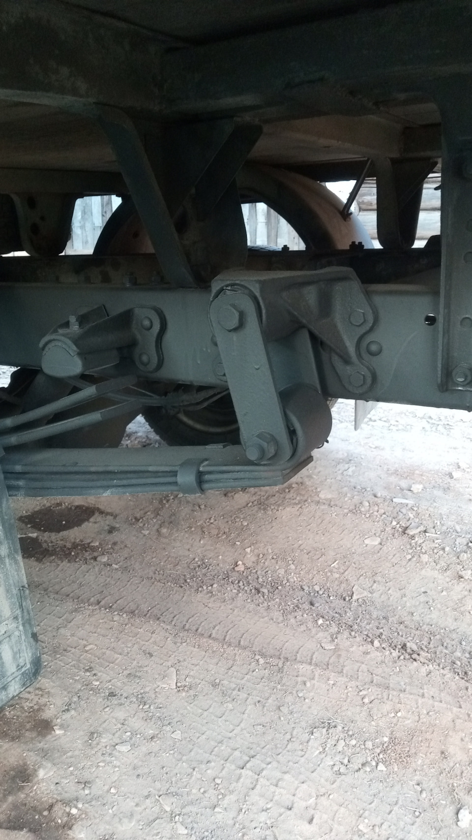 Покраска рамы с обнаружением неисправностей. — ГАЗ Газель, 2,2 л, 2006 ...