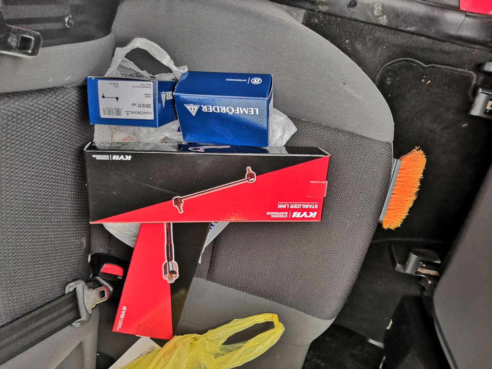 Пришло время менять детальки… Стойки переднего стабилизатора — Mazda 3 ...