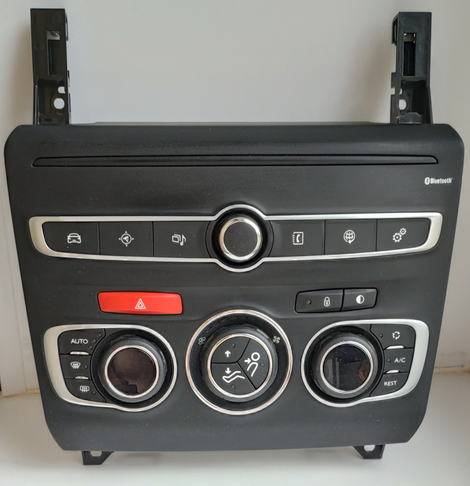 Панель управления без CD привода. — Citroen C4 L