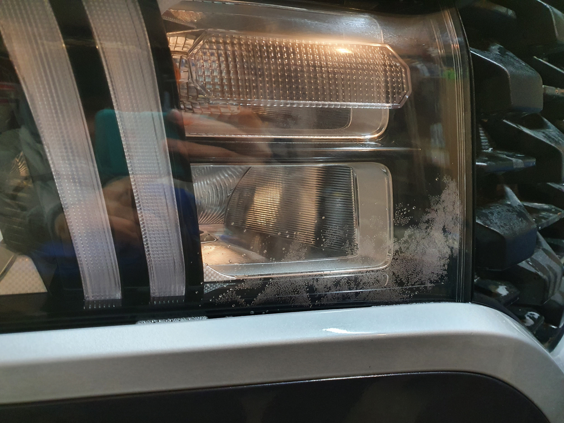 Стеклоочистители на зиму и мороз в фарах — Hyundai Santa Fe (4G), 2,5 л ...