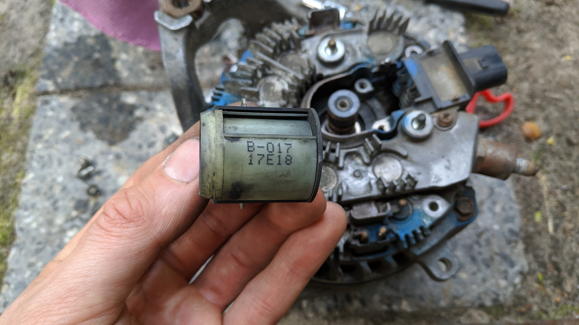 Замена заднего подшипника генератора DENSO на BMW F30 N20 — BMW 3 ...