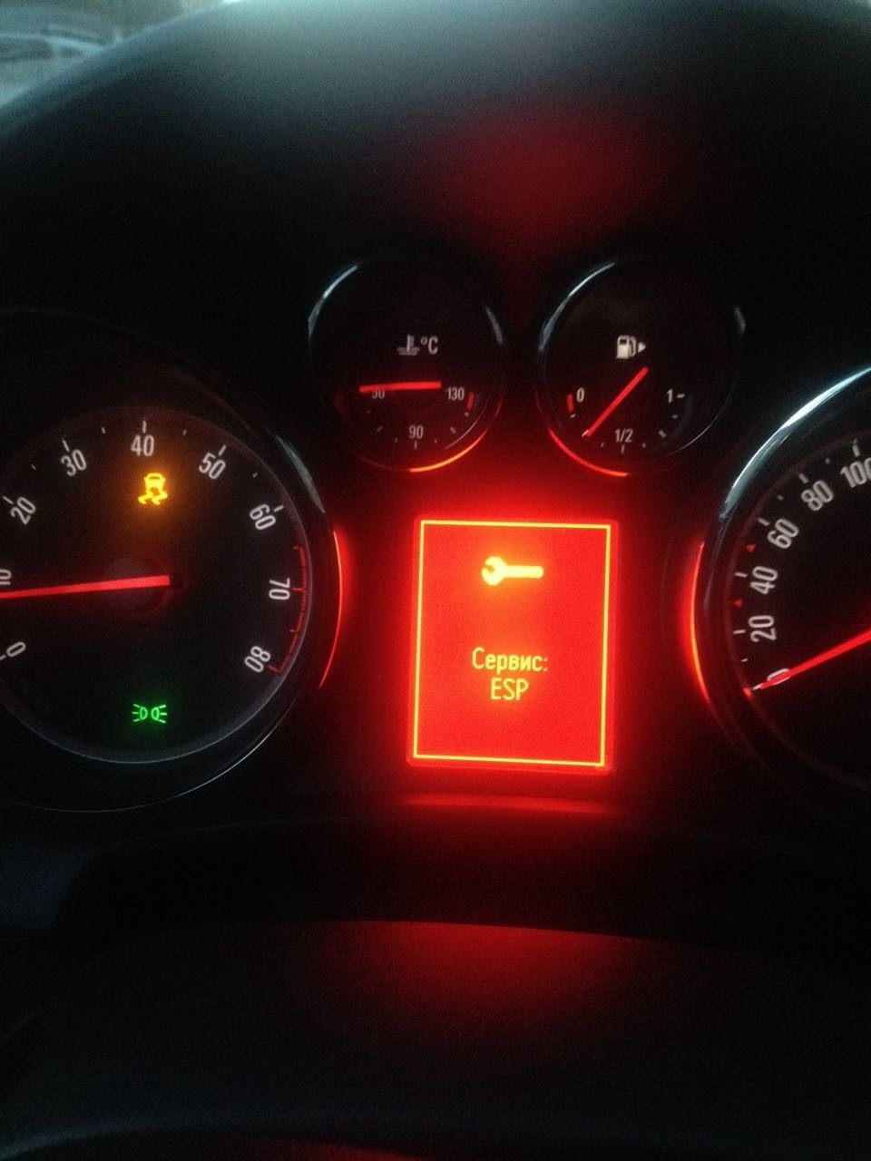 Датчик положения коленвала вала. — Opel Astra J, 1,6 л, 2010 года ...