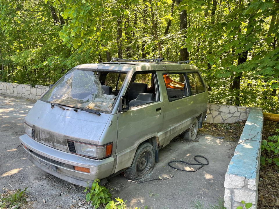 Г-н Тоёда не одобрил бы👎🏻 — Сообщество «Брошенные Машины» на DRIVE2