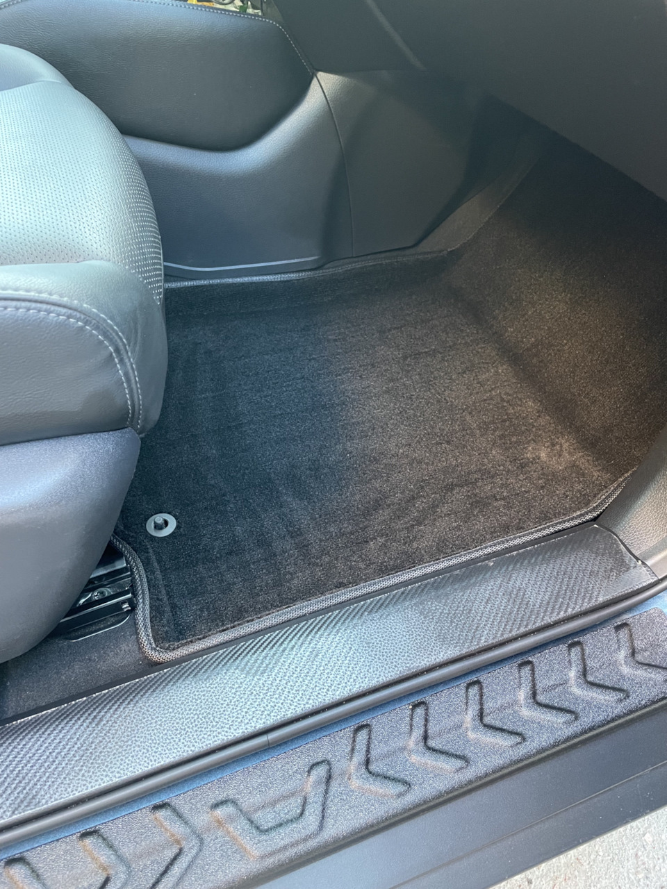 Ворсовые ковры — Nissan X-Trail III (t32), 1,6 л, 2020 года | своими ...