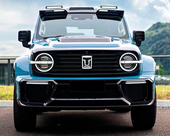 На Авто.ру появился самый роскошный внедорожник Tank 300: он стоит 8,35 миллиона