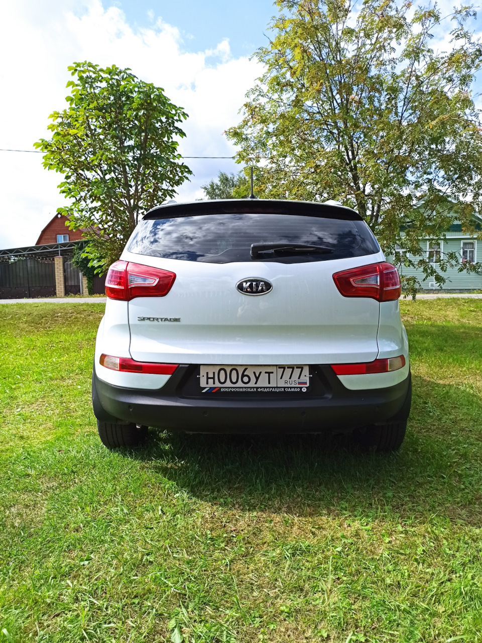 Парктроник - KIA Sportage, 2.0 л., 2012 года на DRIVE2