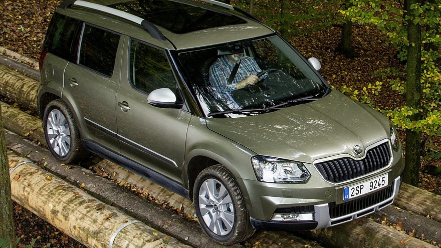 Новая шкода йети 2013. Skoda yeti i. Шкода етти 2015. Шкода етти 1. Шкода йети кроссовер.