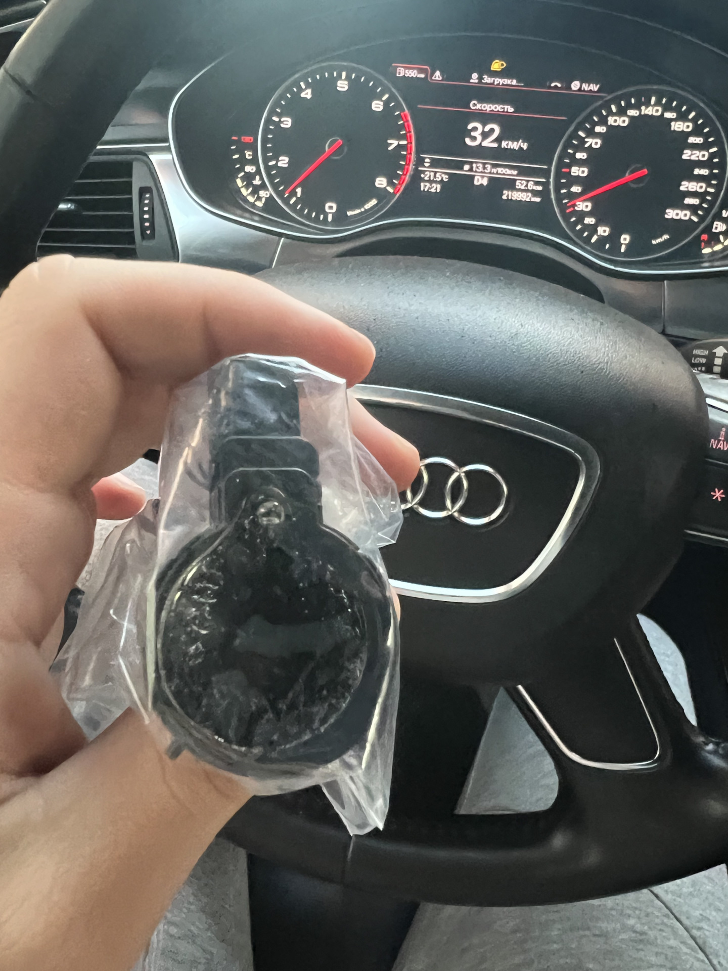 30. Очередная замена лобового стекла Ауди А6 С7 2011 — Audi A6 (C7), 2 ...