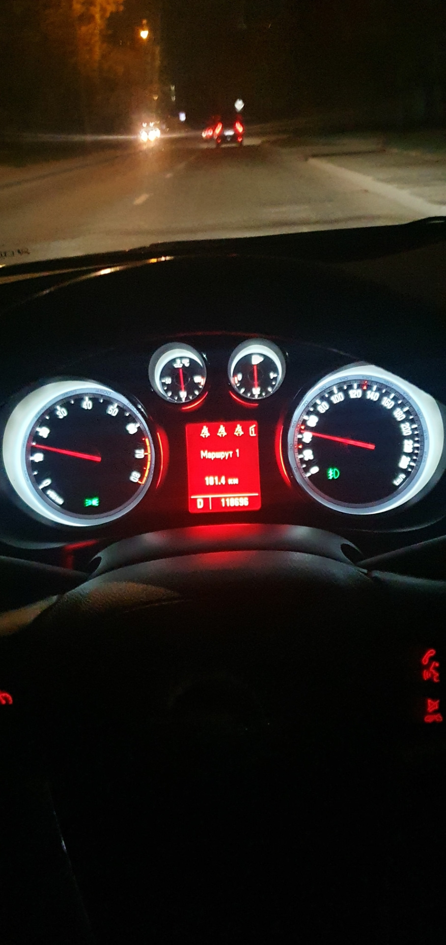 Замена светодиодов в приборной панеле — Opel Insignia Hatchback, 2 л ...