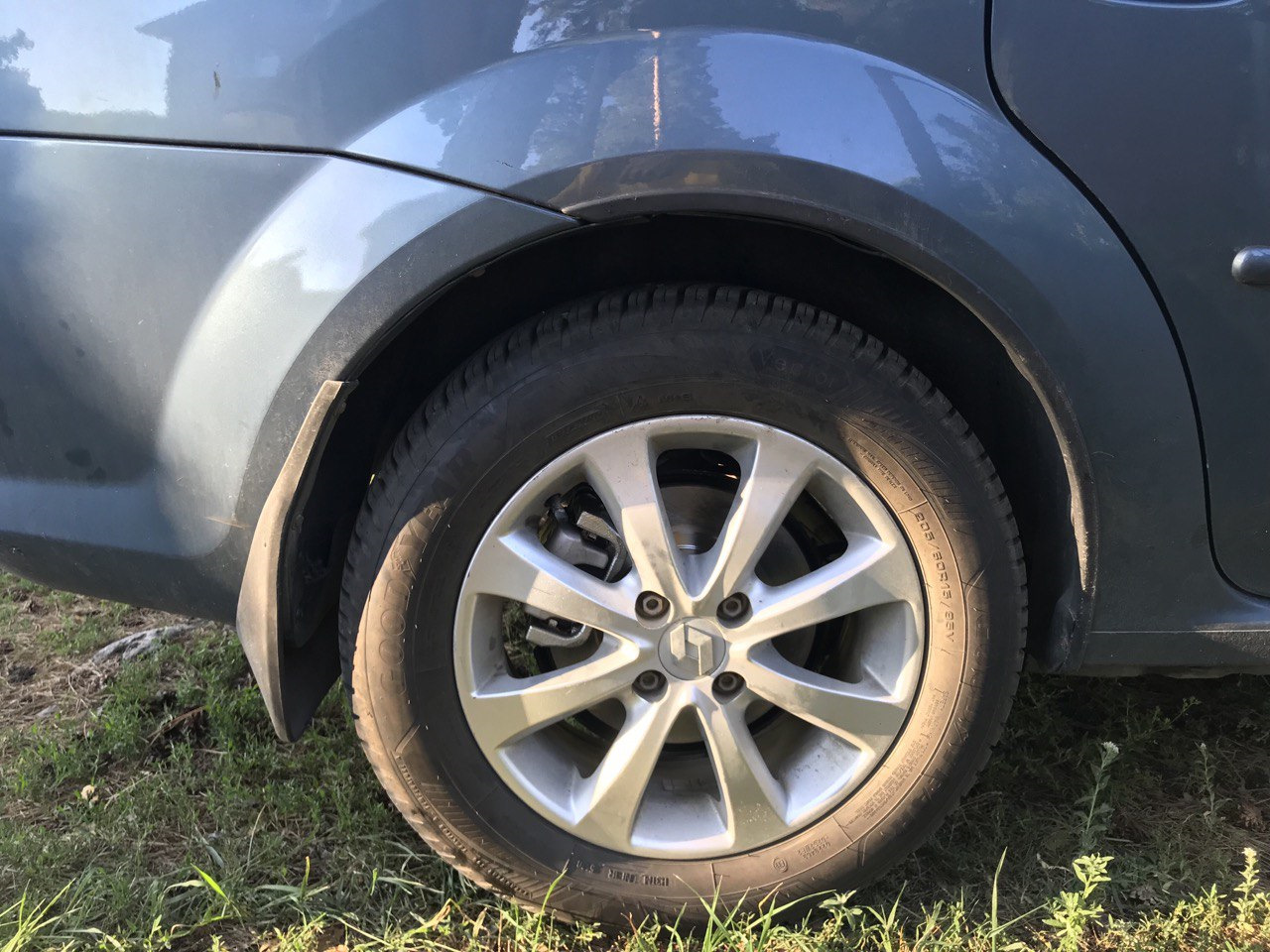 Задние дисковые тормоза часть 2 — Renault Logan (1G), 1,6 л, 2011 года ...