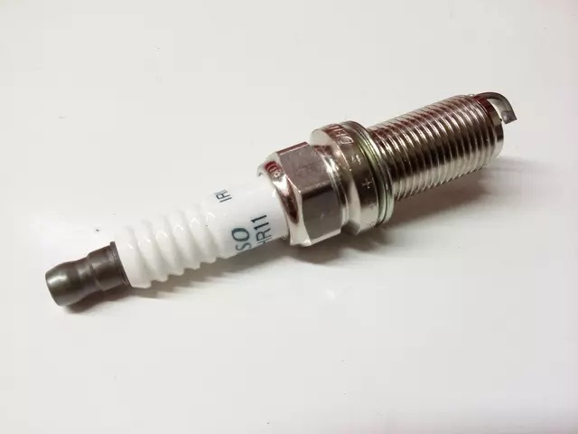 9091901233 Свеча зажигания OEM TOYOTA LEXUS | Запчасти на DRIVE2