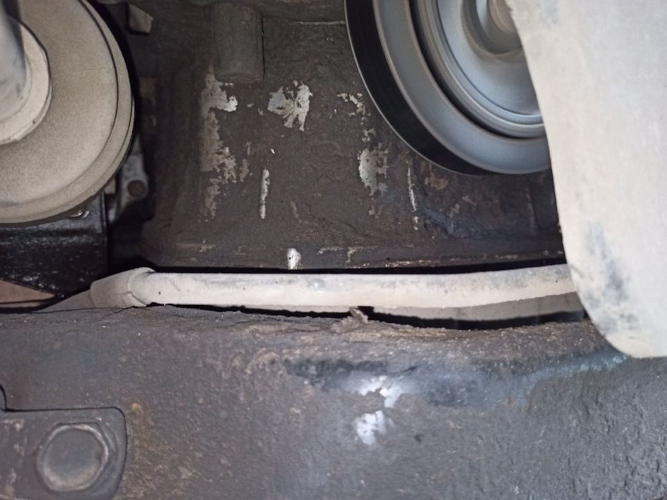 Проскальзывает ремень навесного в дождь — Hyundai Santa Fe (1G), 2,7 л ...