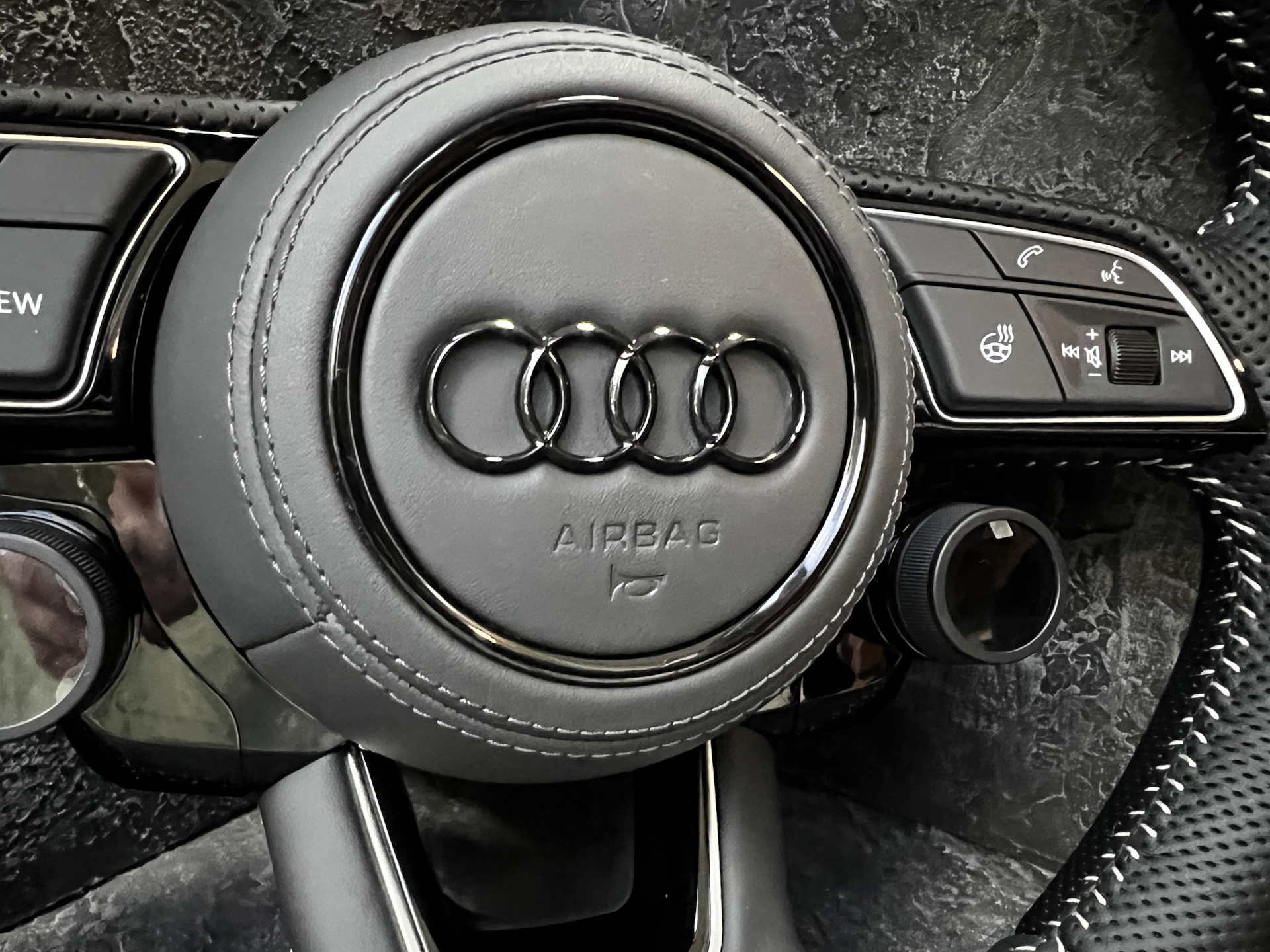 Новый руль Audi с подогревом и кнопками Bosch ATE — VAG TRADE на DRIVE2