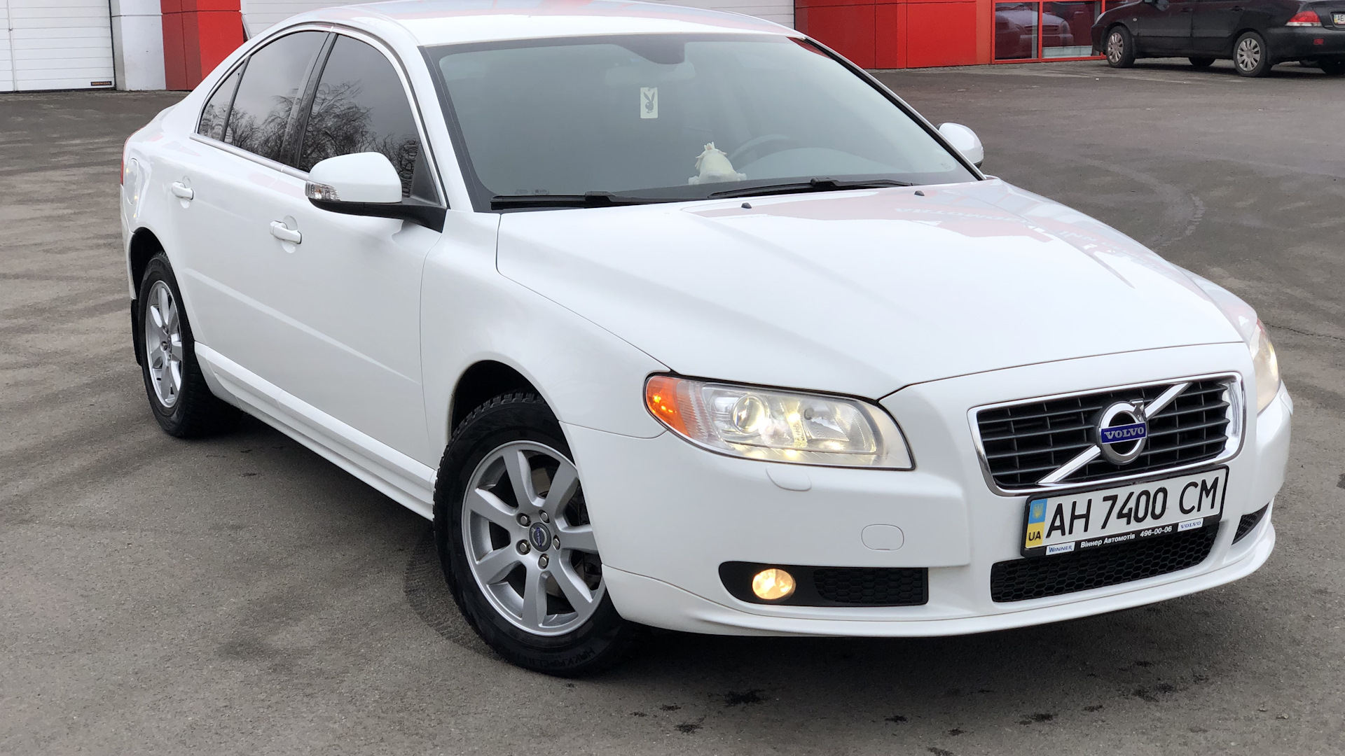 Л 203. Скиф 103. Велошины петрошина. Квадратный бак с алюминиевым каркасом. Л 363 петрошина.