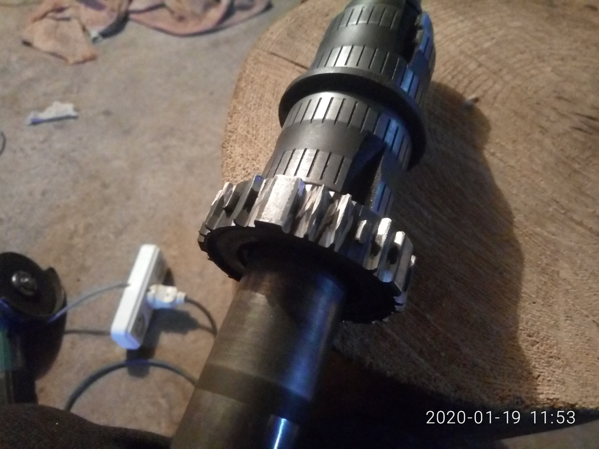 Почему вылетает привод. Ваз 2109 шрус на привод в коробку. Гранаты на ваз 2112. Переборка редуктора субару. Стакан привода айсин.