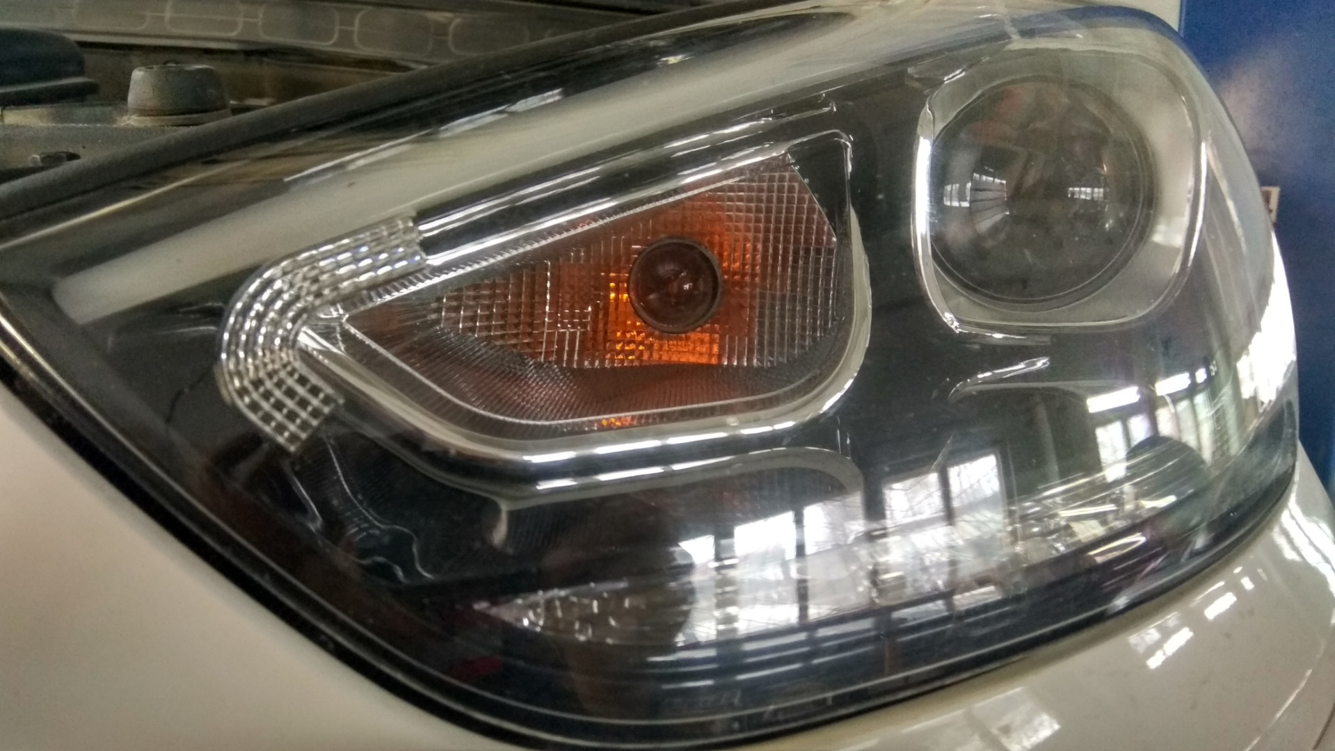 Хром лампы в поворотники. — Hyundai ix35, 2 л, 2013 года | своими ...