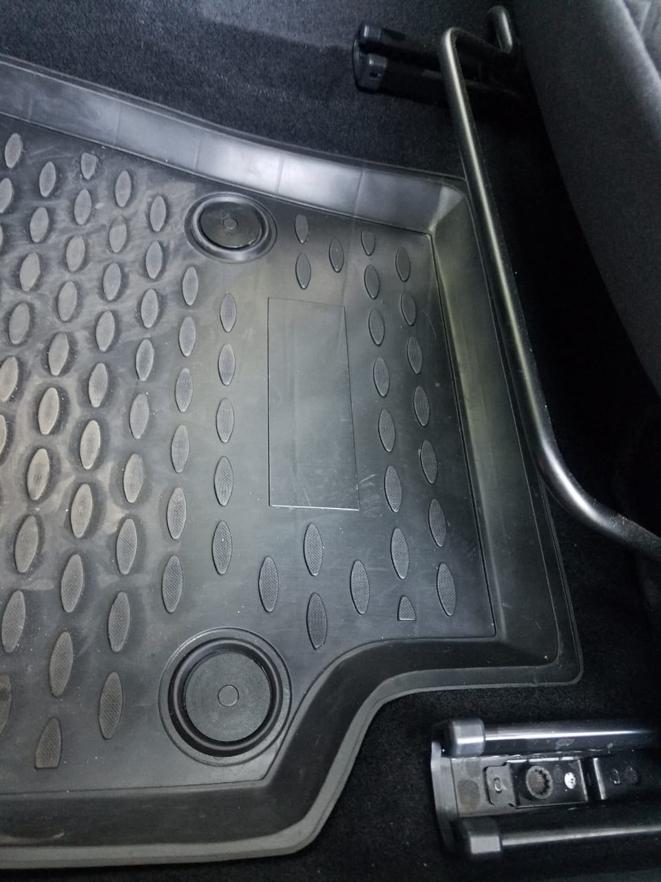 Заглушки-приколюшки — Volkswagen Polo Sedan, 1,6 л, 2018 года ...
