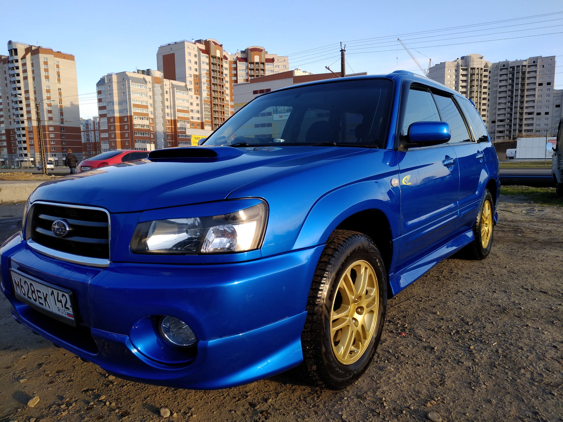 Авито субару. Subaru Forester 2004. Субару Форестер 2004г. Субару Форестер 2004 г WR Limited. Субару Форестер 220 л.с.