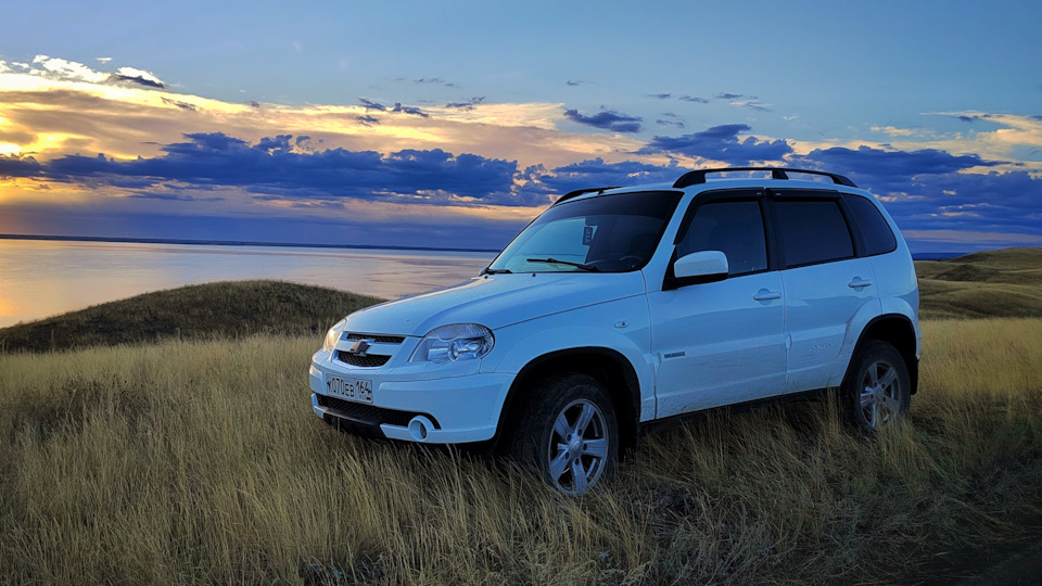 Chevrolet Niva GLX 1.7 бензиновый 2013 | на DRIVE2