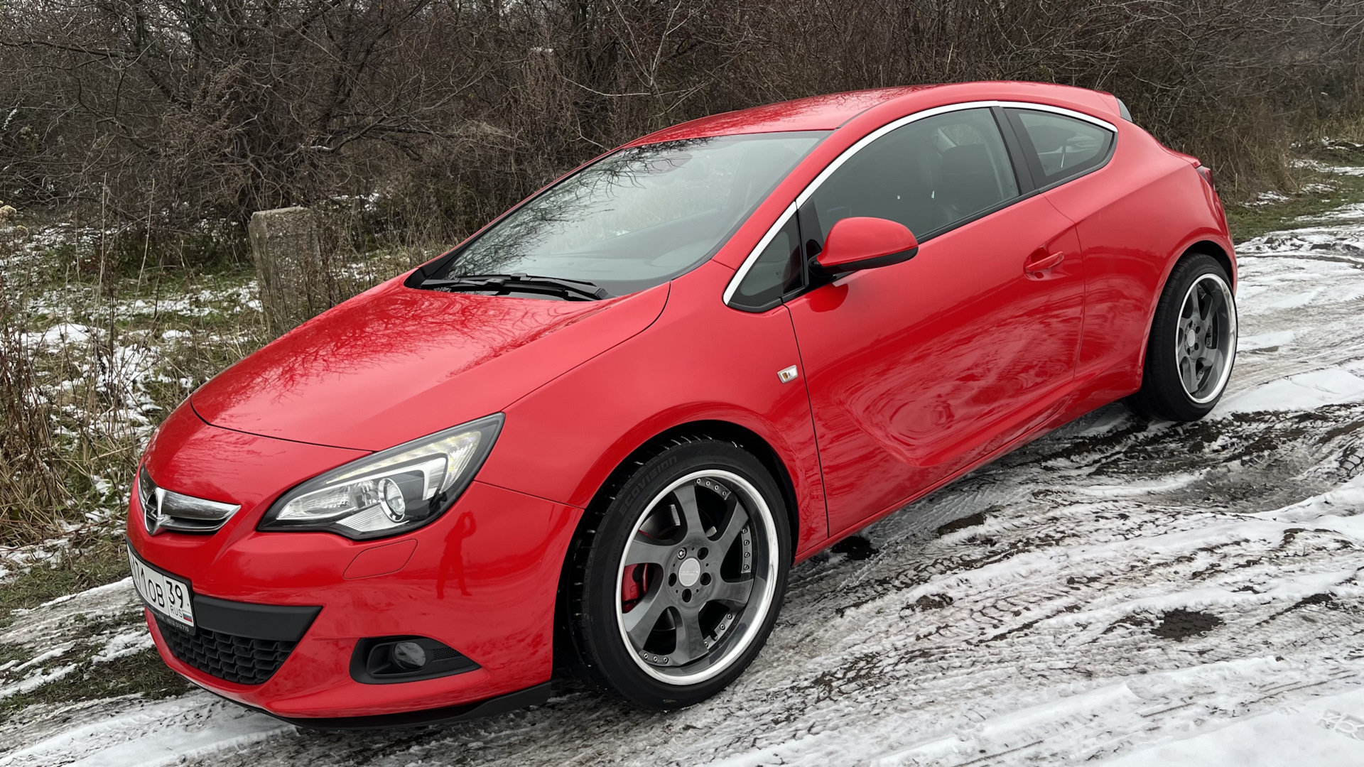 Opel Astra J GTC 1.4 бензиновый 2013 | 1.4 КРАСНАЯ Турбо на DRIVE2