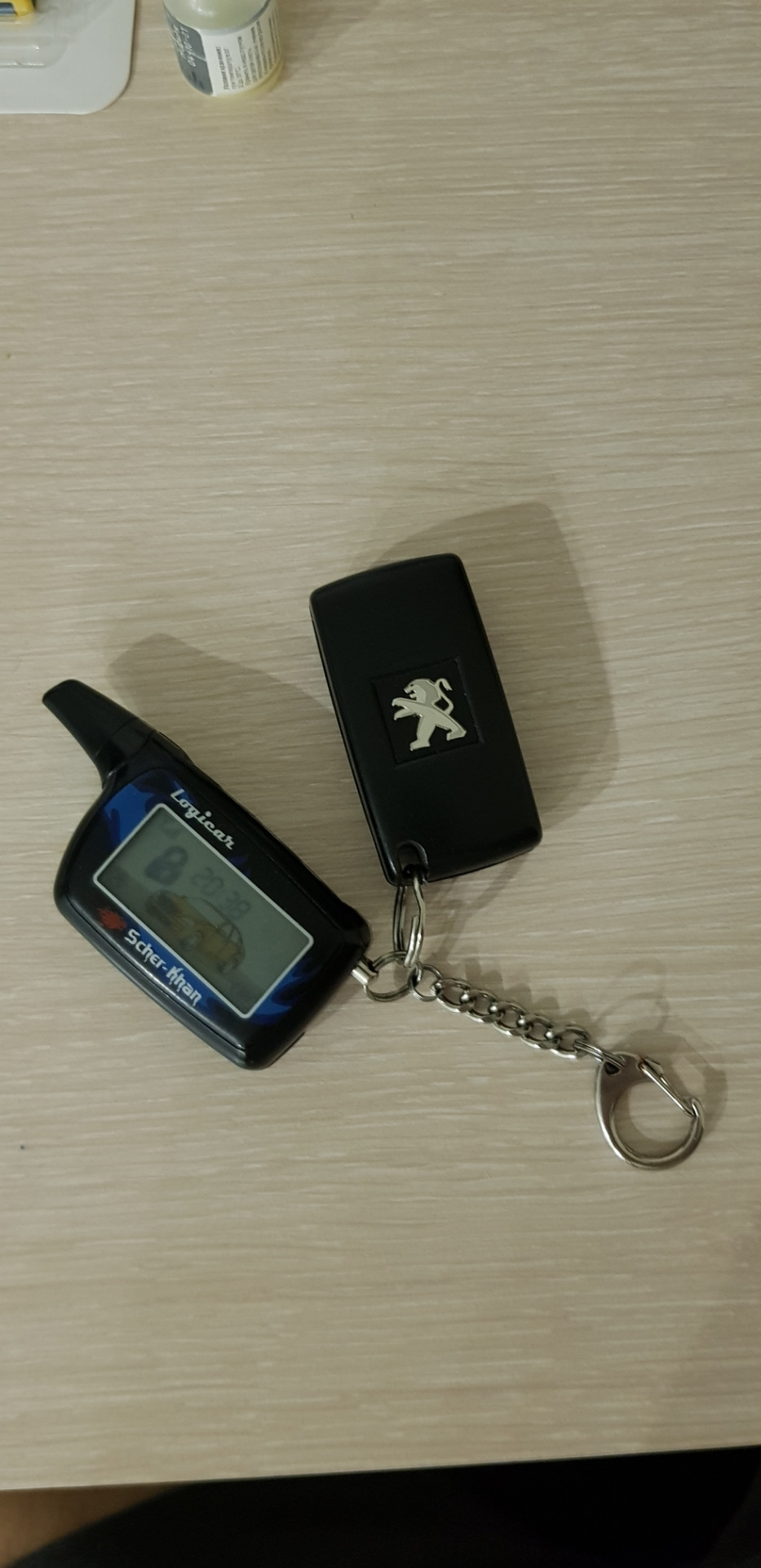 Чехол на брелок — Peugeot 308 (1G), 1,6 л, 2012 года | аксессуары | DRIVE2