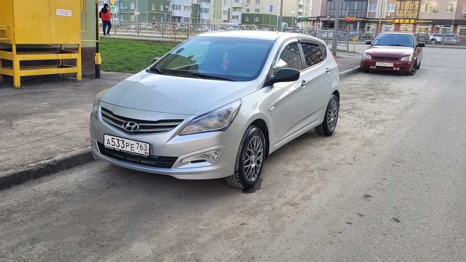 хендай солярис 2014 зимой. хендай солярис 1. Hyundai solaris drive2. Hyundai solaris 2017 серебро. хендай солярис 2015г автомат 1.