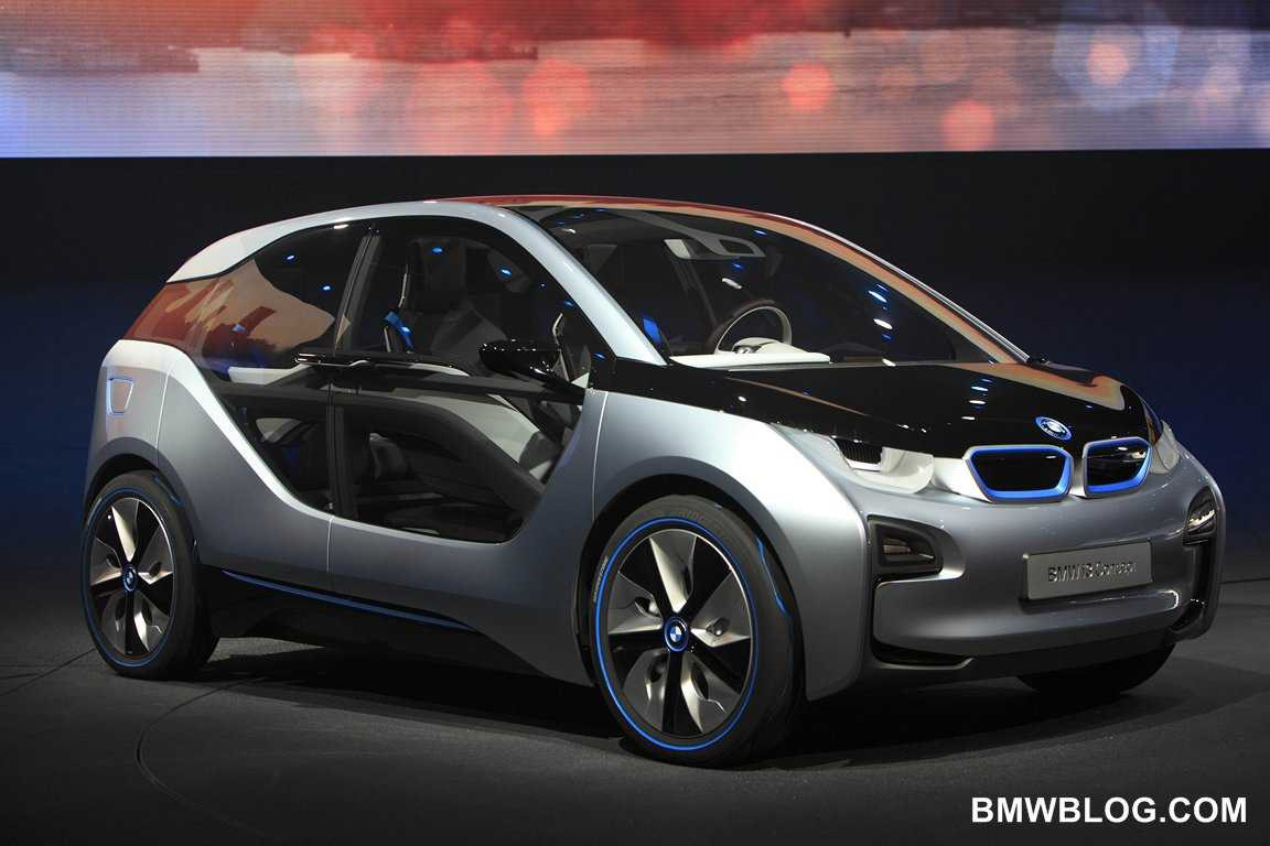 I 8 1 i 3. BMW i3 2022. БМВ i3 2023. BMW i3 Concept. БМВ i3 2010.