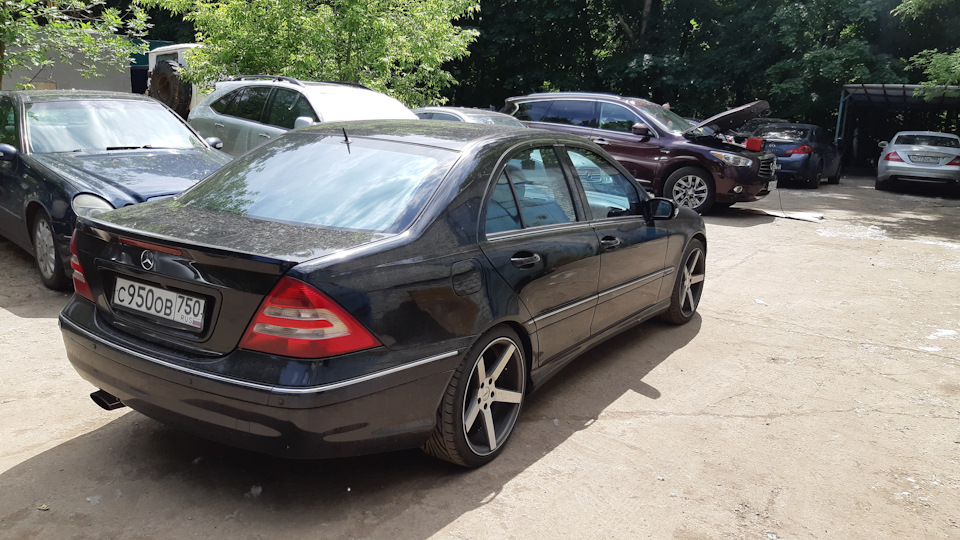 Фары Биксенон — Mercedes-Benz C-Class (W203), 1,8 л, 2005 года | визит ...