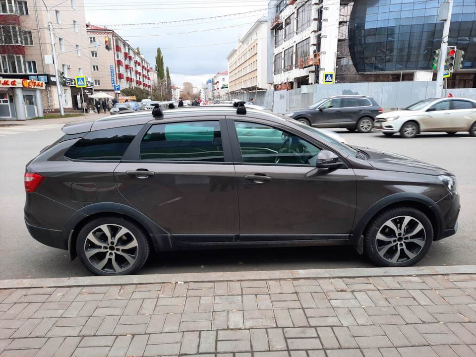 Штампы R17 на зиму — Lada Vesta SW Cross (1G), 1,6 л, 2021 года ...